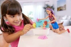 Barbie Skipper Babysitter Puppe (brünett), Spielset Mit Baby-Puppe & Badewanne -Spielzeugladen 10420590 06