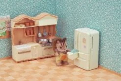 Sylvanian Families Landhaus Küche Mit Kühlschrank -Spielzeugladen 10439109 03