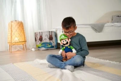 SIMBA Super Mario Luigi Plüsch, 30cm 4 SIMBA Super Mario Luigi Plüsch, 30cm – Bild 4