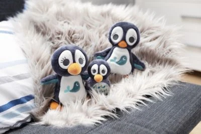 Stehendes Schmusetier Pinguin Watschili 17 Cm (46572) 3 Stehendes Schmusetier Pinguin Watschili 17 Cm (46572) – Bild 3