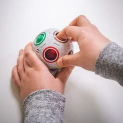 DigitCUBE Magic Ball - Buntes Geschicklichkeitsspiel Mit 12 Kugeln 8 DigitCUBE Magic Ball - Buntes Geschicklichkeitsspiel Mit 12 Kugeln -Spielzeugladen 22236450 03