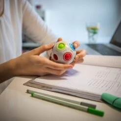 DigitCUBE Magic Ball - Buntes Geschicklichkeitsspiel Mit 12 Kugeln 9 DigitCUBE Magic Ball - Buntes Geschicklichkeitsspiel Mit 12 Kugeln -Spielzeugladen 22236450 04