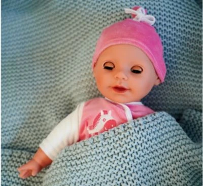 Weichkörperpuppe Laura Babysprache Mit 24 Babylauten, 38 Cm 5 Weichkörperpuppe Laura Babysprache Mit 24 Babylauten, 38 Cm – Bild 5