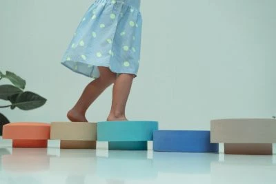 MOES Stapelstuhl – Rainbow Chair 6 MOES Stapelstuhl – Rainbow Chair – Bild 6