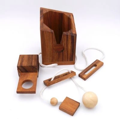 ROMBOL Flaschentresor – Edles Denkspiel Aus Holz Für Große Flaschen 3 ROMBOL Flaschentresor – Edles Denkspiel Aus Holz Für Große Flaschen – Bild 3