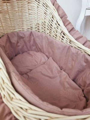 TinaForKids Puppenwagen Mit Bettwäscheset Aus Weiden Und Holz, Natur/Altrosa 4 TinaForKids Puppenwagen Mit Bettwäscheset Aus Weiden Und Holz, Natur/Altrosa – Bild 4