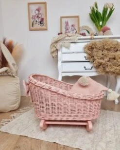 TinaForKids Puppenwiege Aus Weiden Mit Bettwäscheset, Puppenbett Altrosa