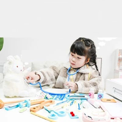 Syntek Holzspielhaus Für Kinder Simuliertes Kleines Arzt Spielzeugset Aus Holz Für Kinder 2 Syntek Holzspielhaus Für Kinder Simuliertes Kleines Arzt Spielzeugset Aus Holz Für Kinder – Bild 2