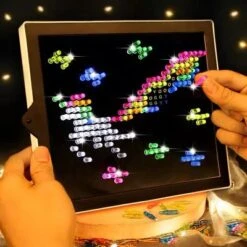 Decome 3D-Beleuchtung Puzzle Kinder Lernspielzeug Zusammengebautes Spielzeug Für Kinder In Pixel-Art 9 Decome 3D-Beleuchtung Puzzle Kinder Lernspielzeug Zusammengebautes Spielzeug Für Kinder In Pixel-Art -Spielzeugladen 30520336 04