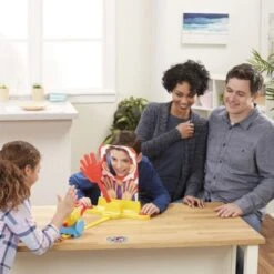 Hasbro Gaming Pie Face Kanone -Spielzeugladen 8606532 03